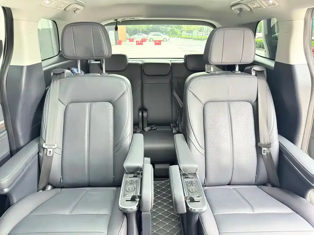GAC Motor Trumpchi M8 — фото 2