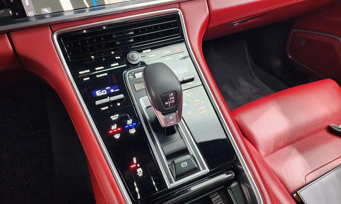 Porsche Panamera 2021 из KR, фото 8