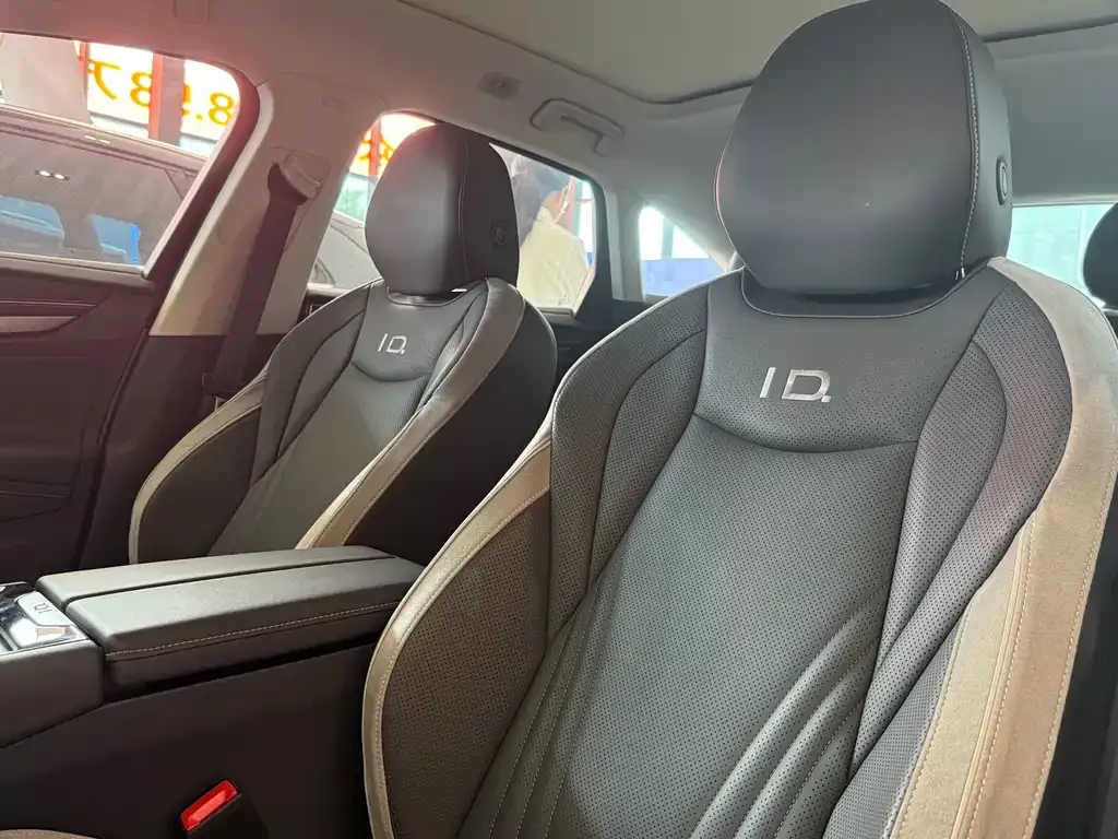 Volkswagen ID.7 VIZZION 2024 из CN, фото 10
