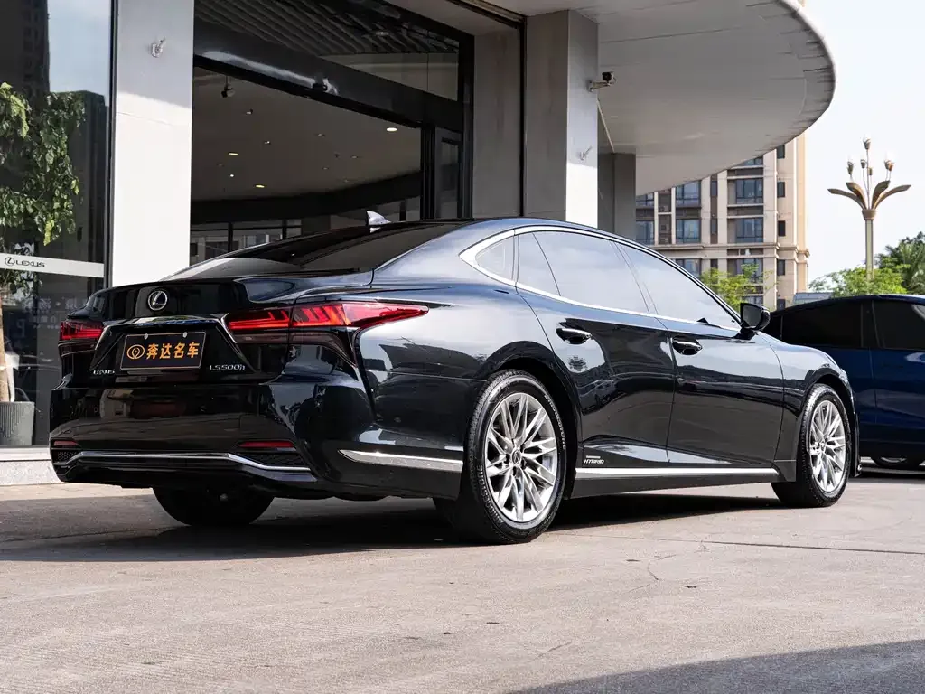 Lexus LS 2021 из CN, фото 6