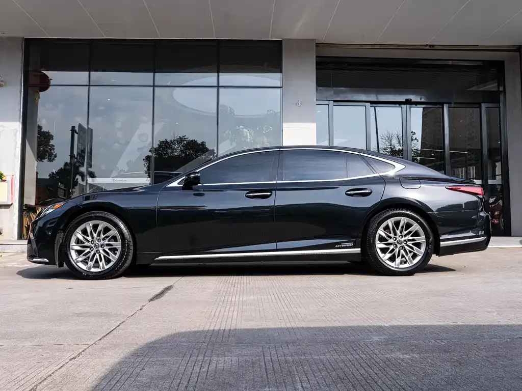 Lexus LS 2021 из CN, фото 3