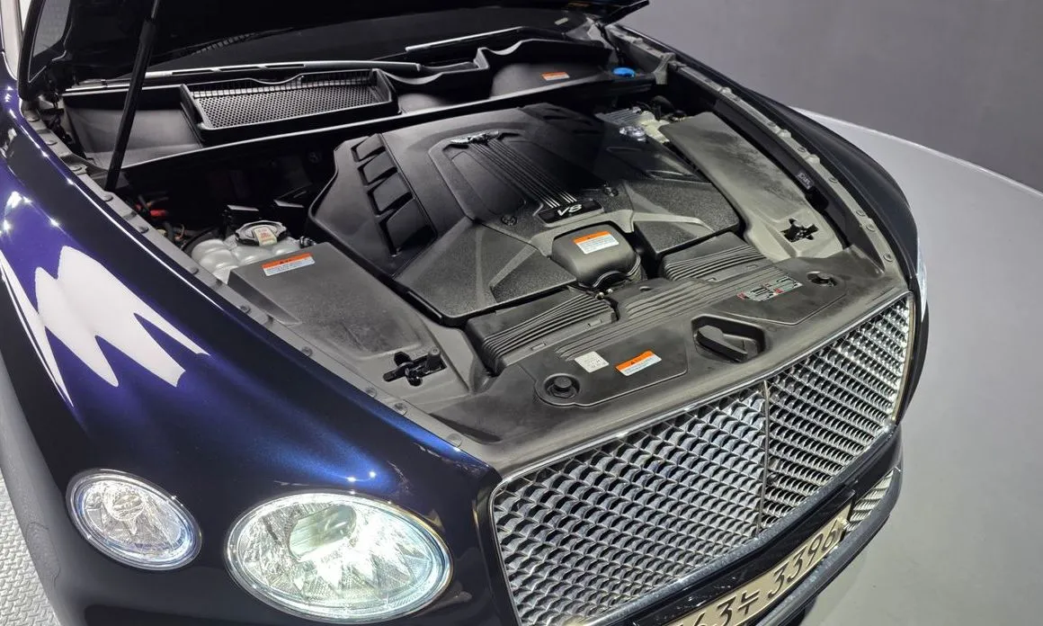 Bentley Bentayga 2022 из KR, фото 9