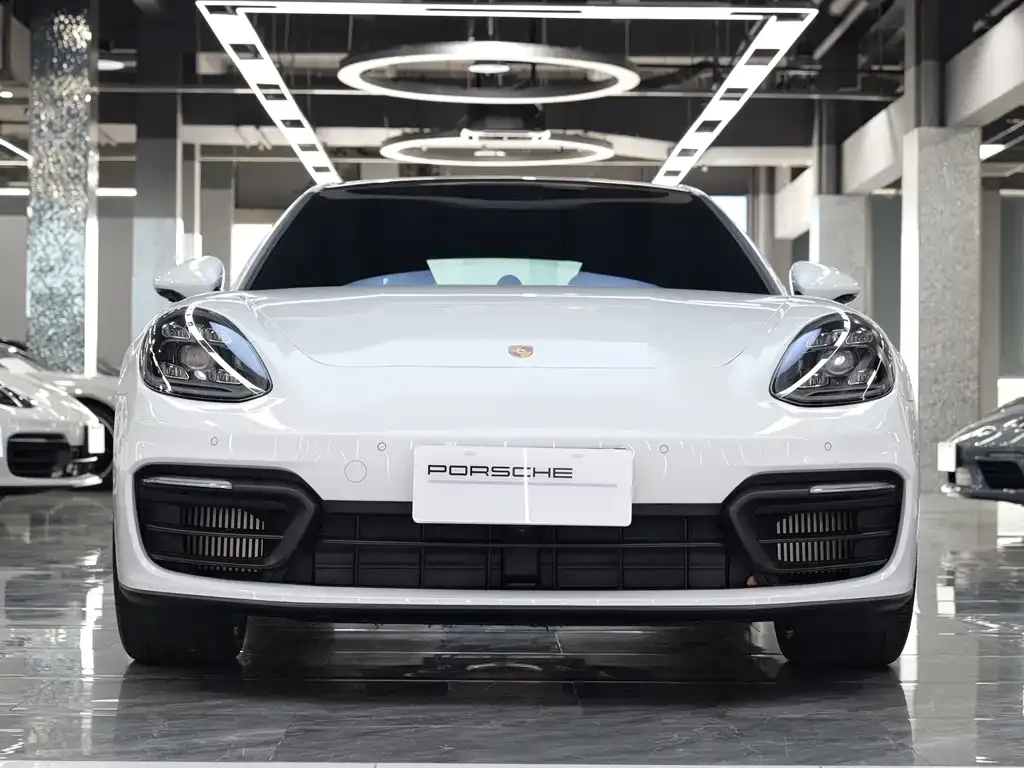 Porsche Panamera — фото 8