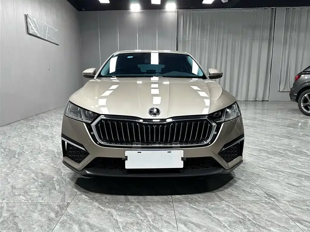 Skoda Octavia — фото 3