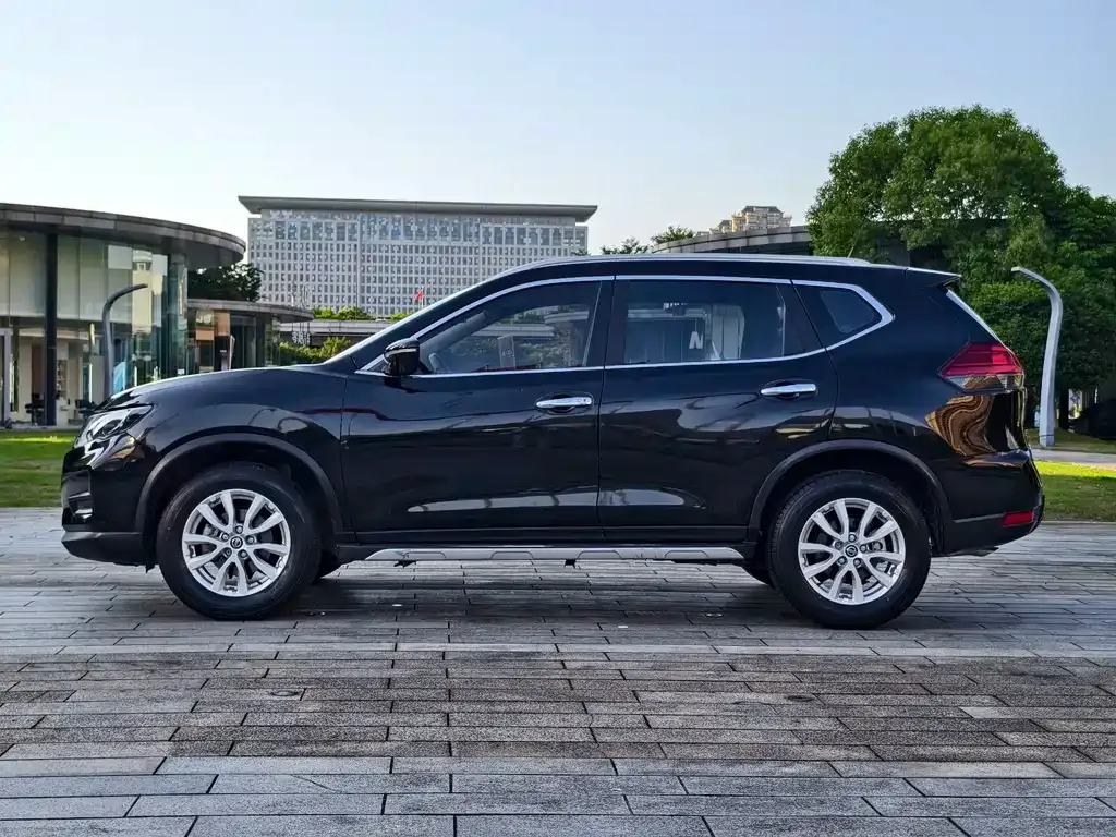 Nissan X-Trail 2024 из CN, фото 5