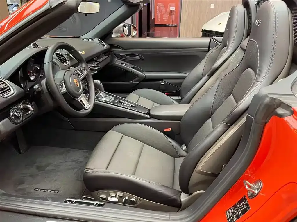 Porsche 718 — фото 7