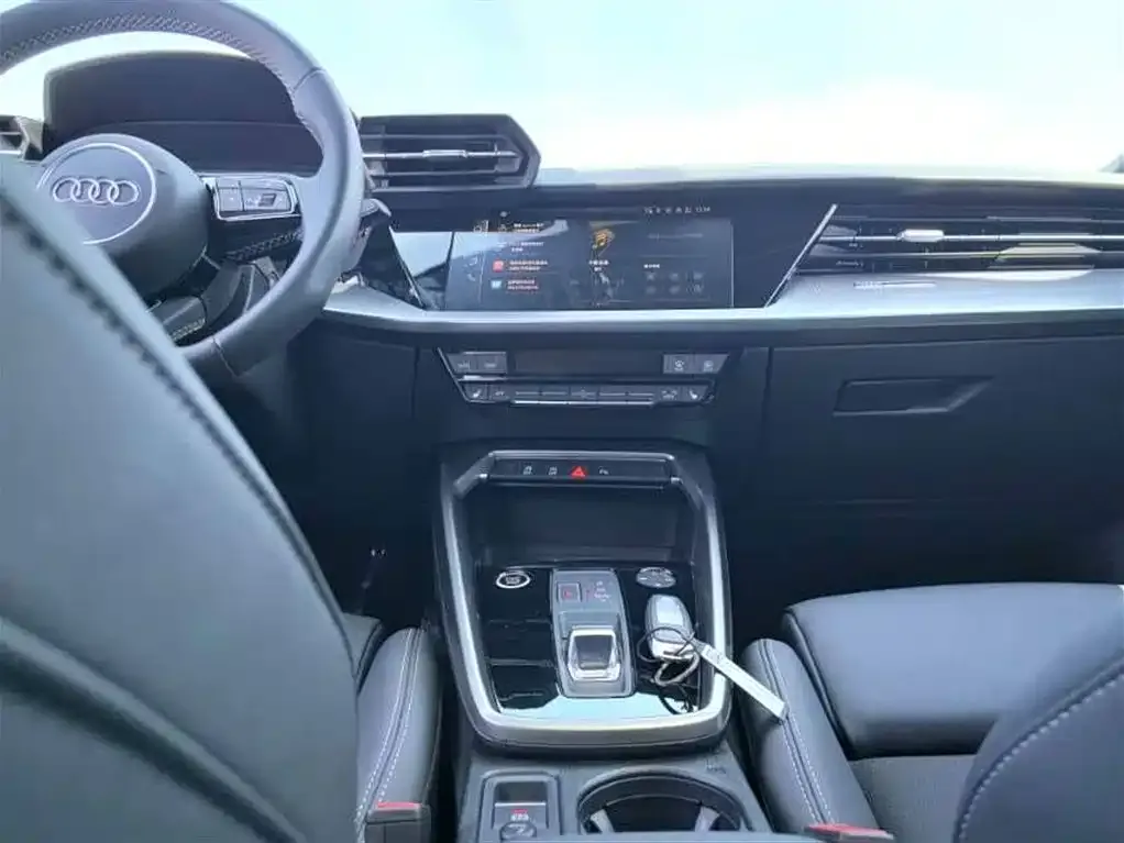 Audi A3 — фото 8