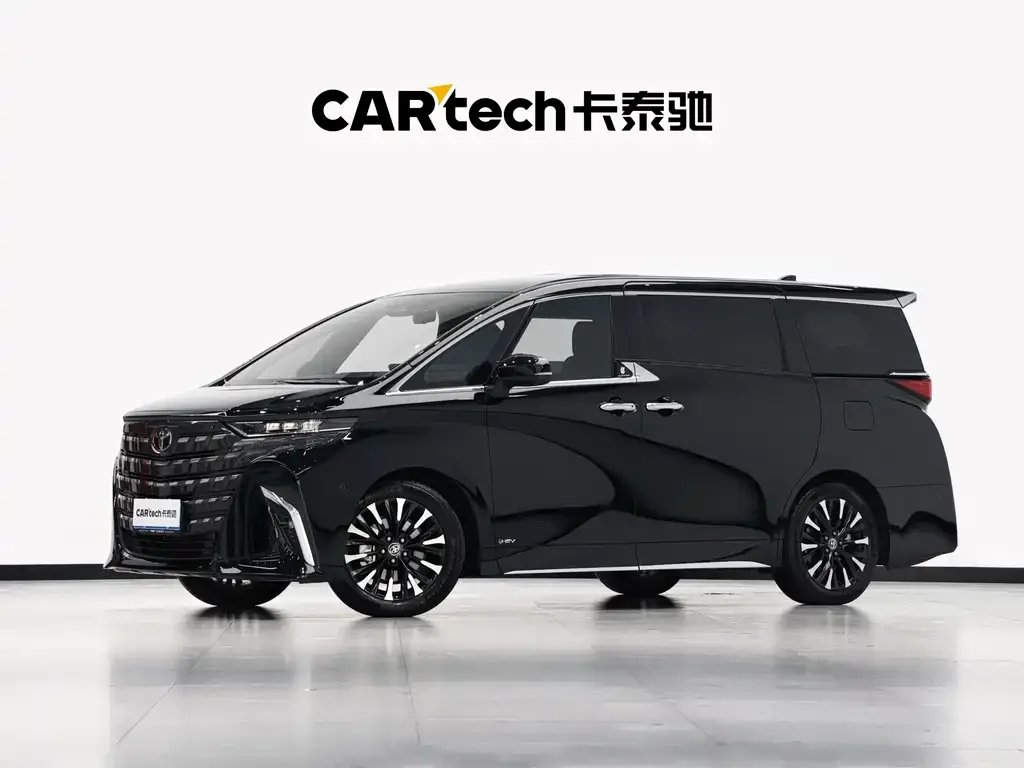 Toyota Alphard — фото 1