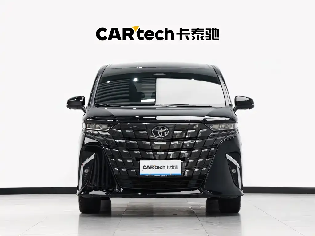 Toyota Alphard — фото 2