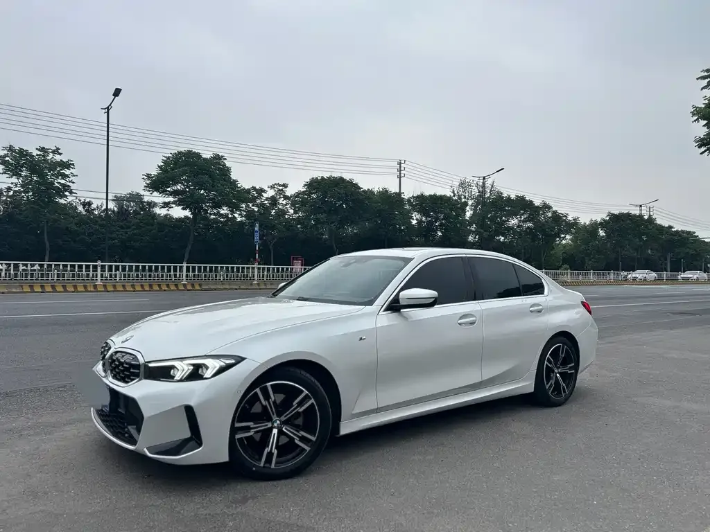 BMW 3 Series — фото 1