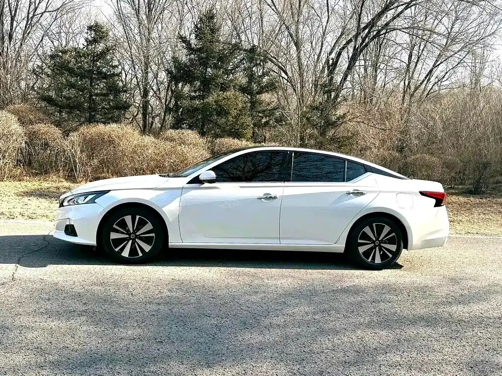 Nissan Teana — фото 10
