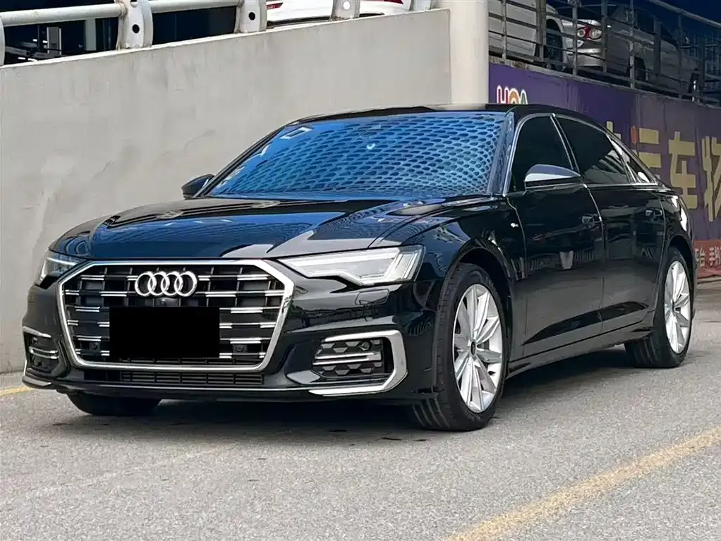 Audi A6L — фото 1