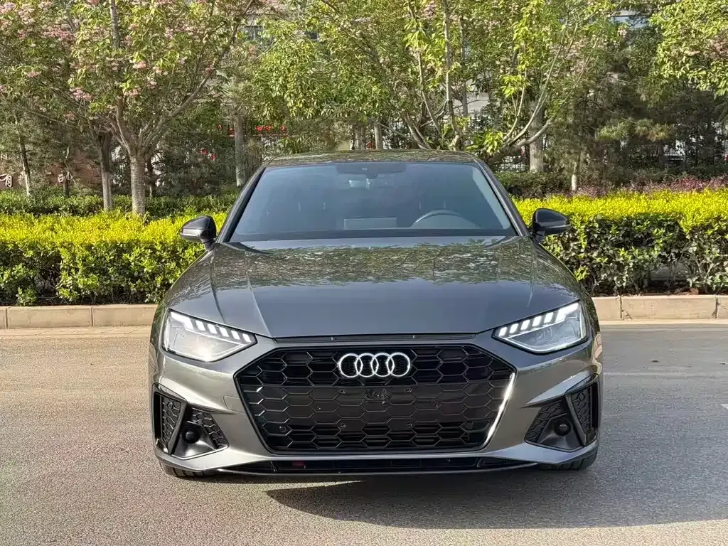 Audi A4L — фото 9