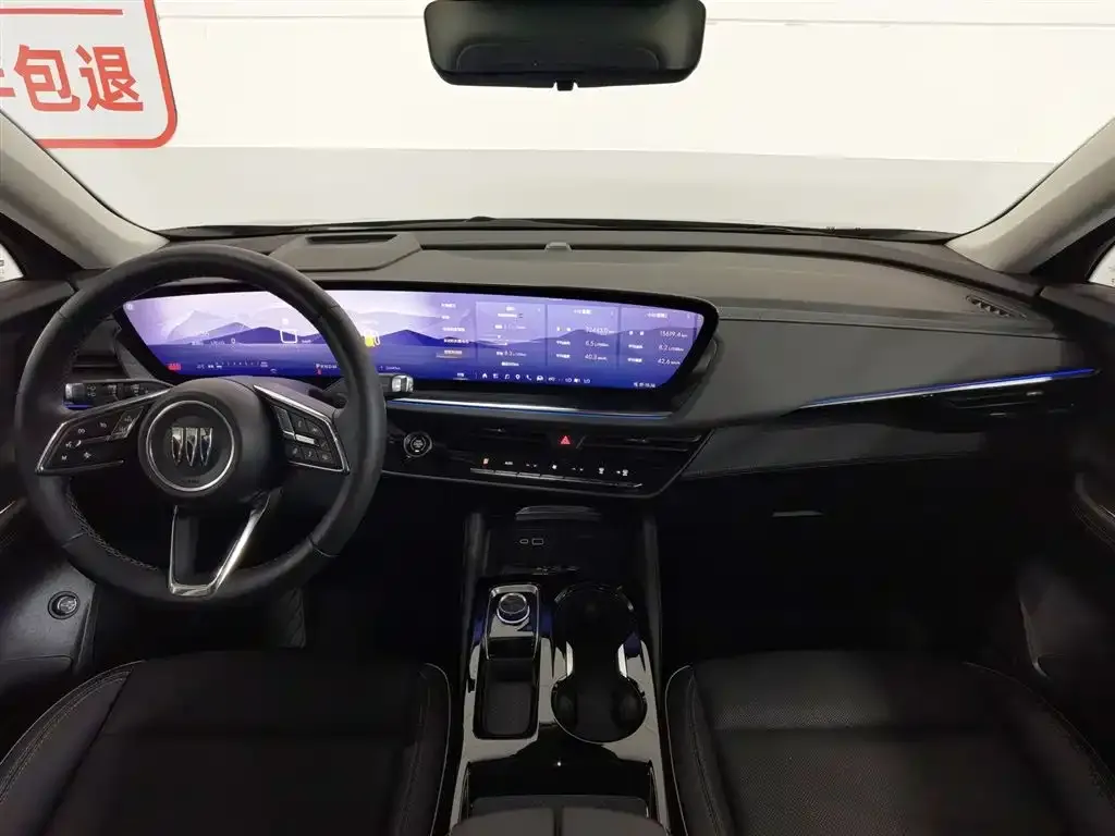 Buick Envision Plus — фото 2
