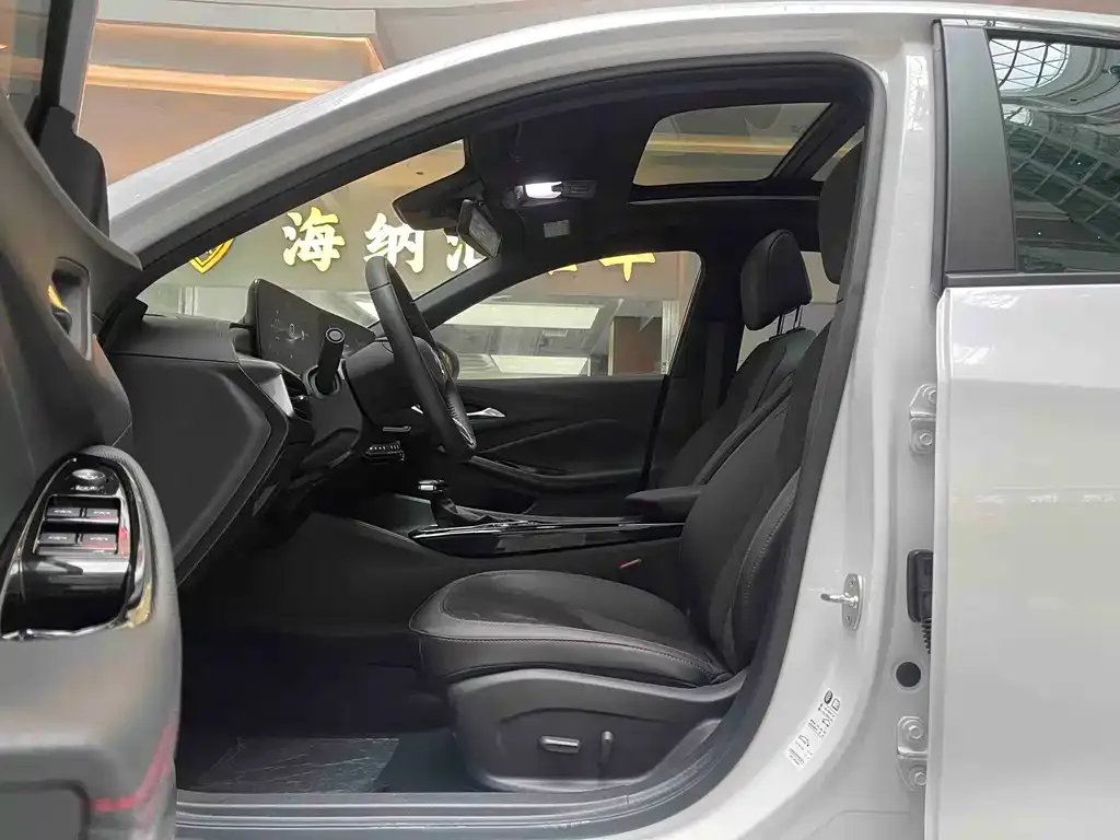 Buick Verano 2024 из CN, фото 8