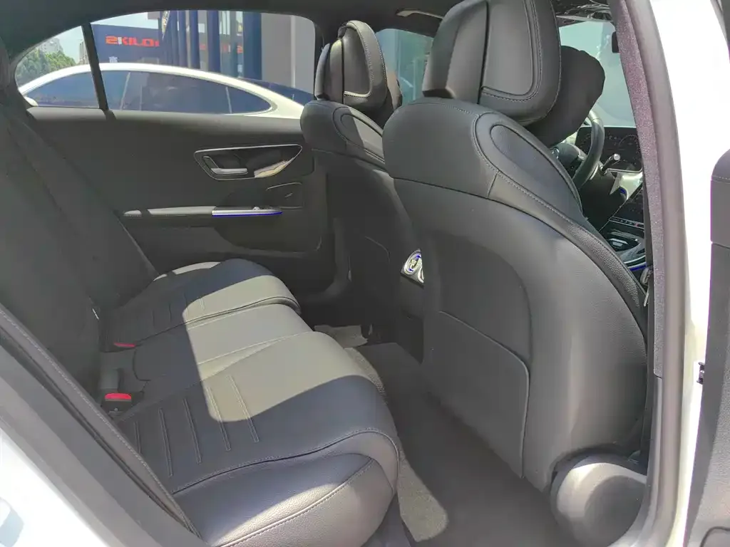 Mercedes-Benz C-Class New Energy 2024 из CN, фото 4