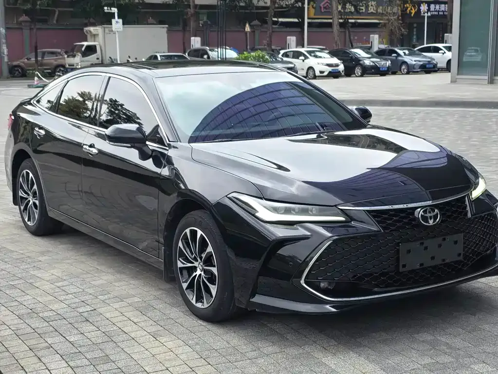 Toyota Avalon — фото 5
