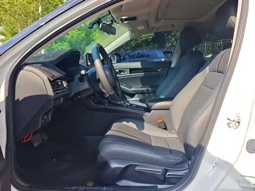 Honda Civic — фото 3