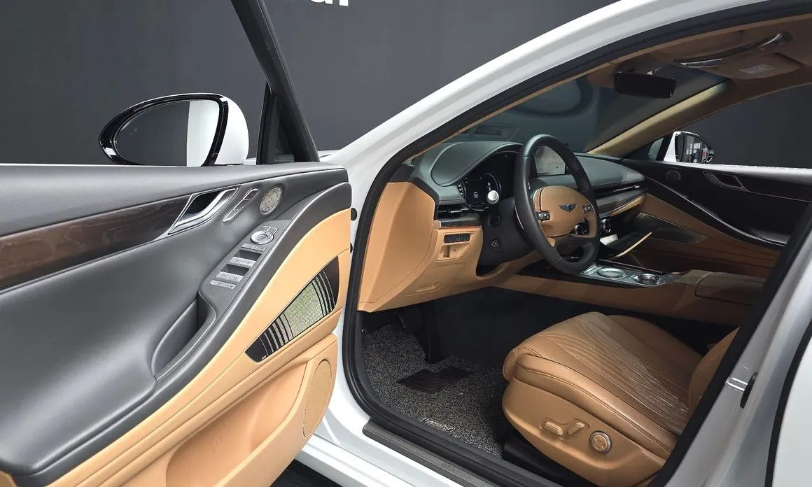 Genesis G80 — фото 10