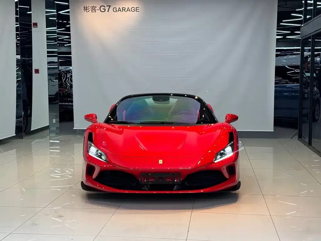 Ferrari F8 — фото 2