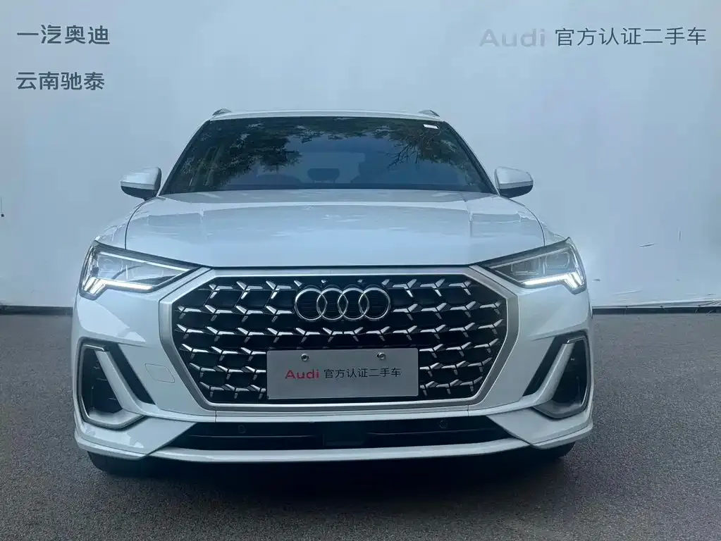 Audi Q3 — фото 5
