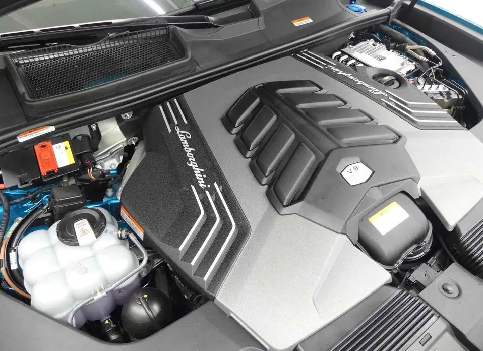 Lamborghini Urus 2023 из KR, фото 8