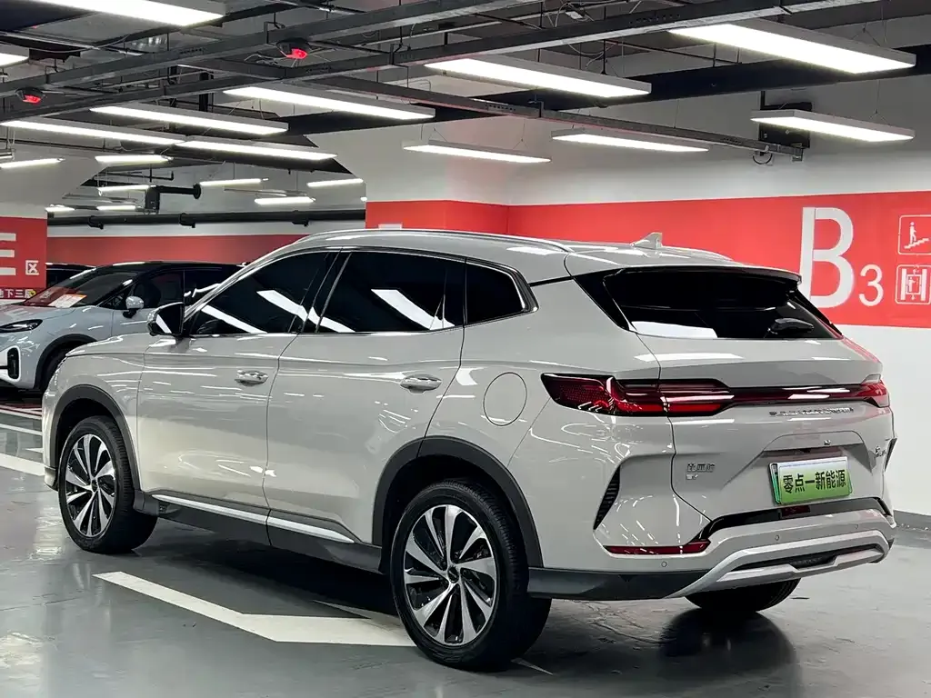 BYD PLUS New Energy — фото 7