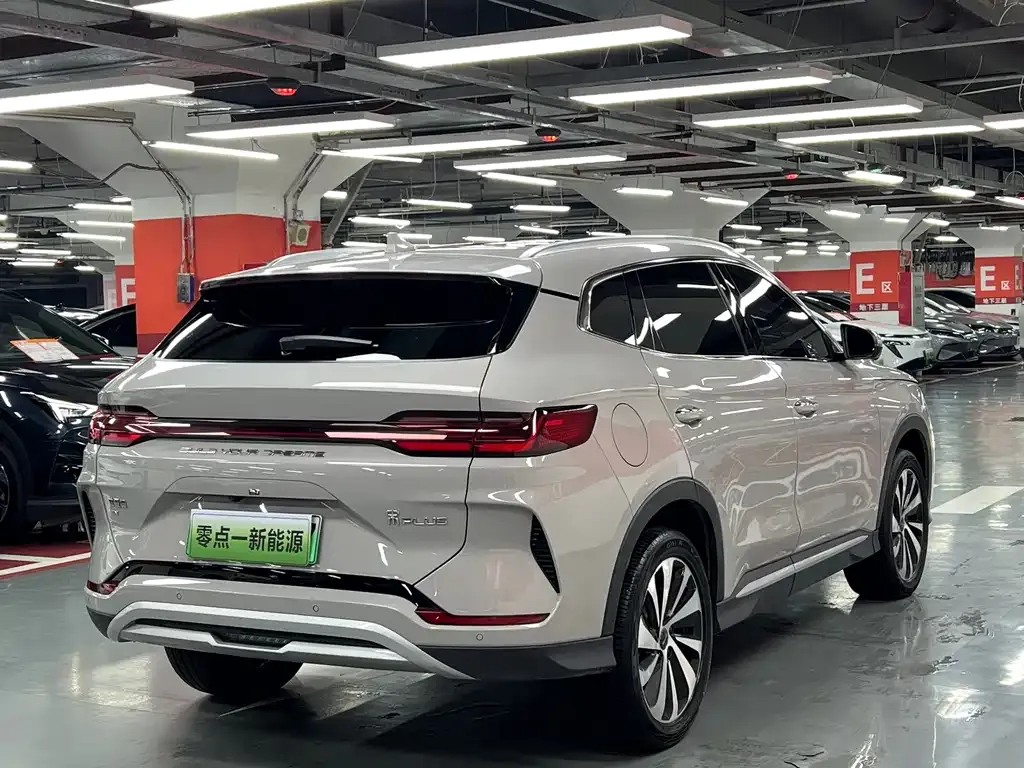 BYD PLUS New Energy — фото 10