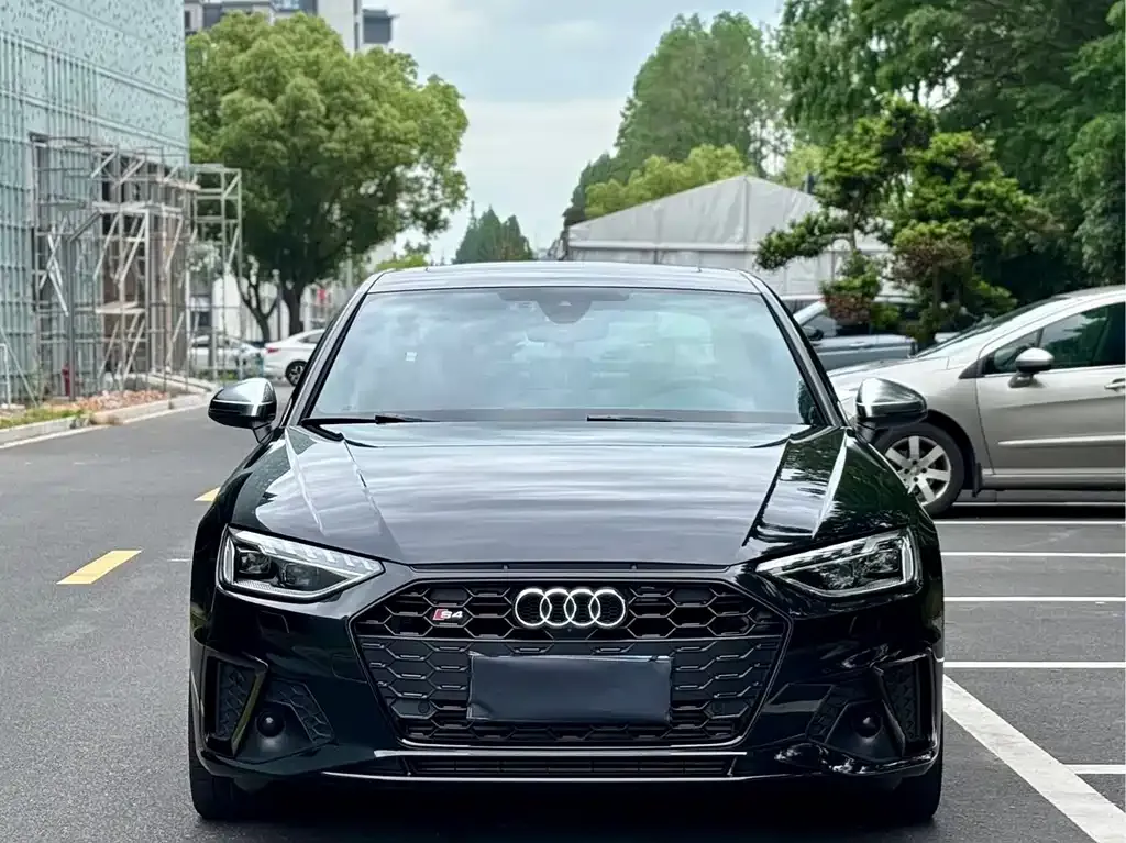 Audi S4 — фото 2