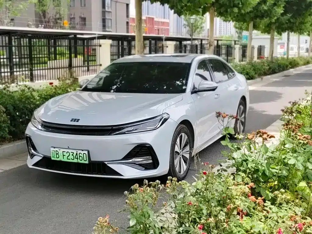 Geely 银河A7 EM 2025 из CN, фото 8