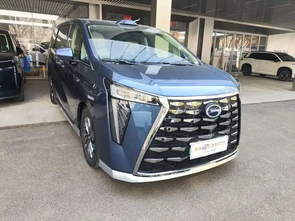 GAC Motor Trumpchi M8 — фото 9