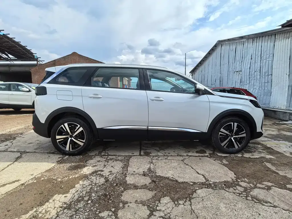 Peugeot 5008 2026 из CN, фото 7