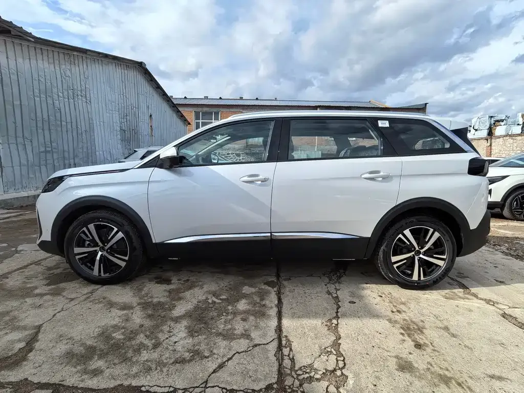Peugeot 5008 2026 из CN, фото 8