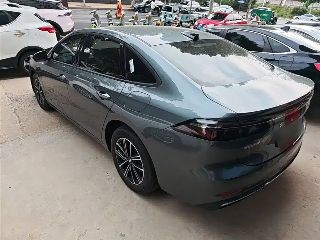 Geely 银河A7 EM 2025 из CN, фото 5