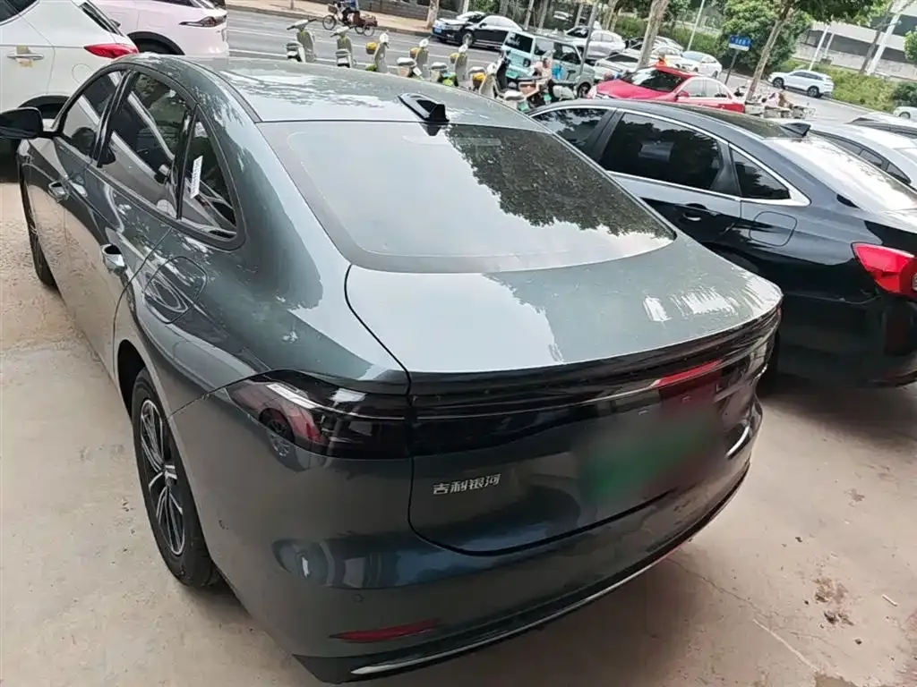 Geely 银河A7 EM 2025 из CN, фото 10