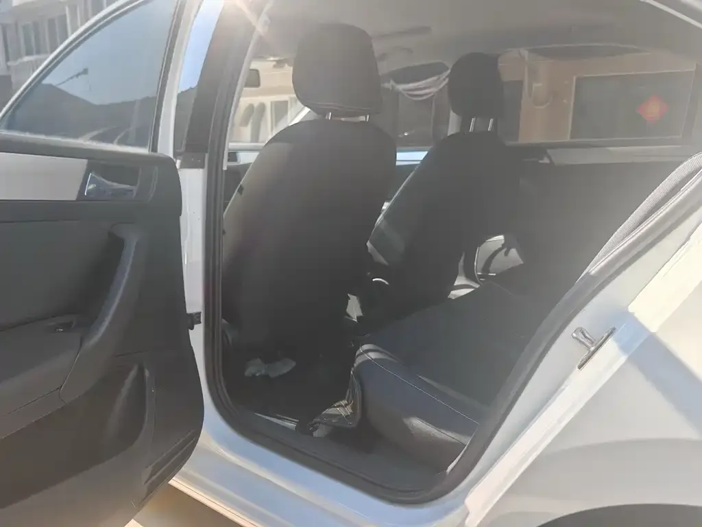 Skoda Rapid 2022 из CN, фото 4