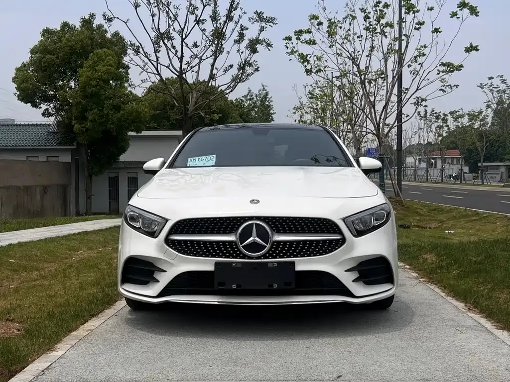 Mercedes-Benz A-Class — фото 6