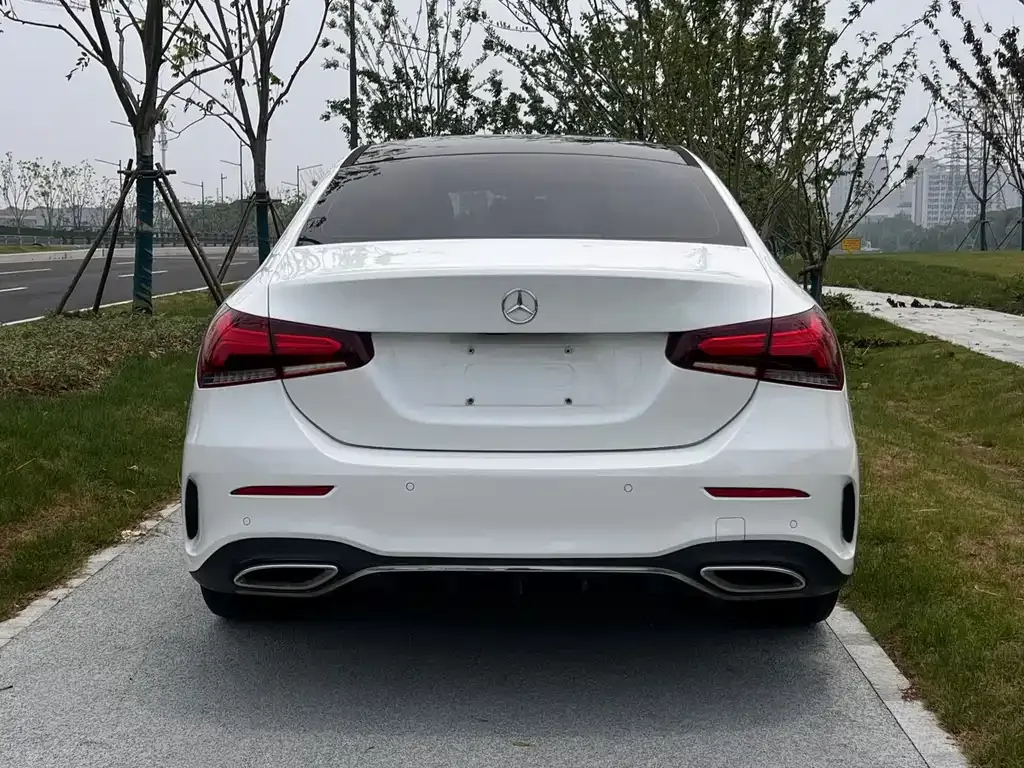 Mercedes-Benz A-Class — фото 9