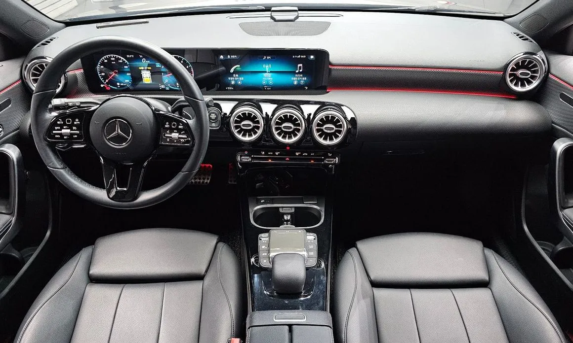 Mercedes-Benz A-Class 2021 из KR, фото 6