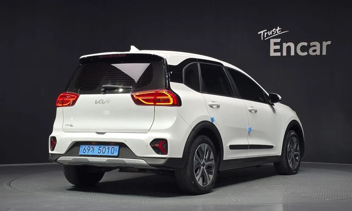 Kia Niro 2023 из KR, фото 8