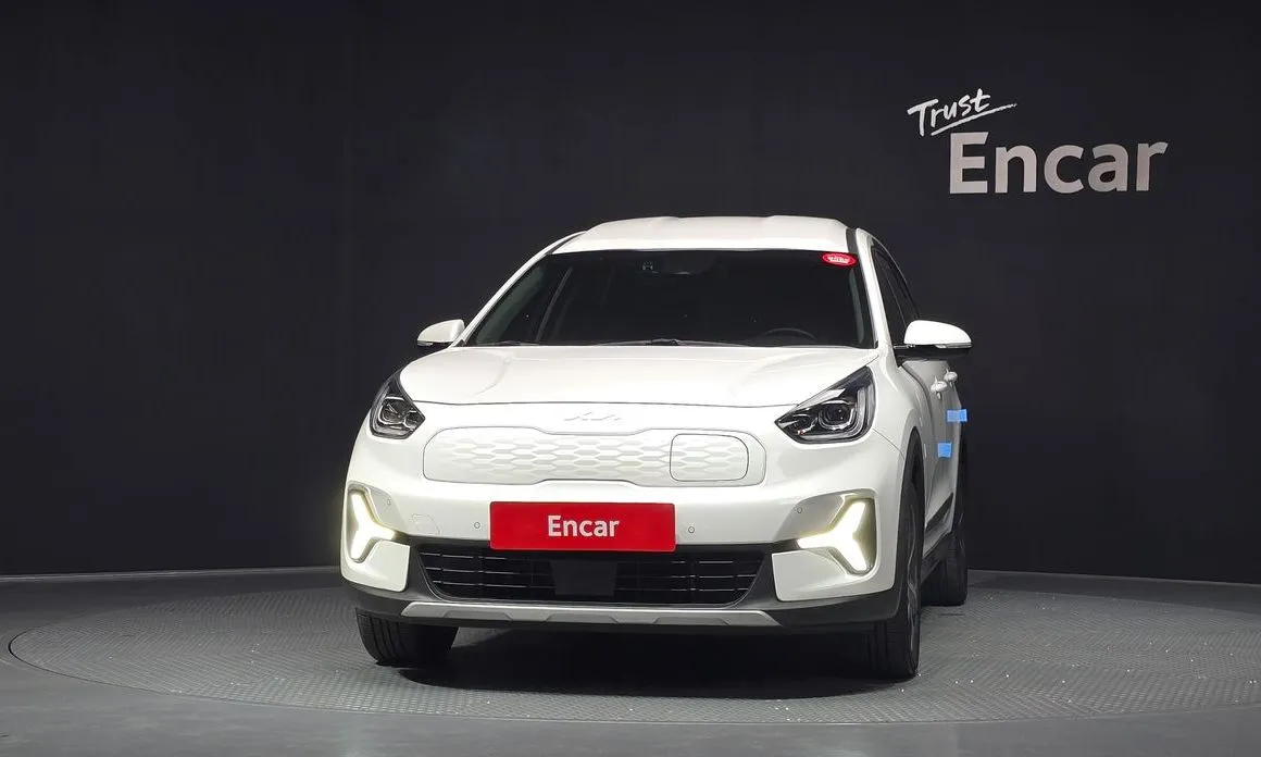 Kia Niro 2023 из KR, фото 3