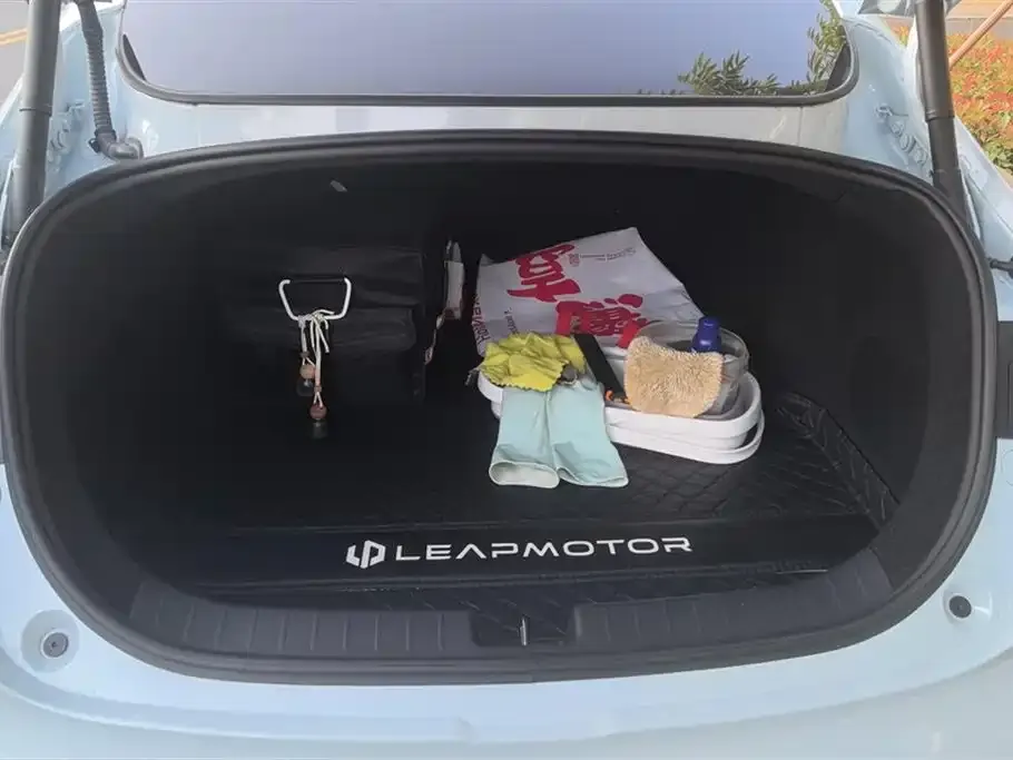 Leapmotor C01 2023 из CN, фото 3