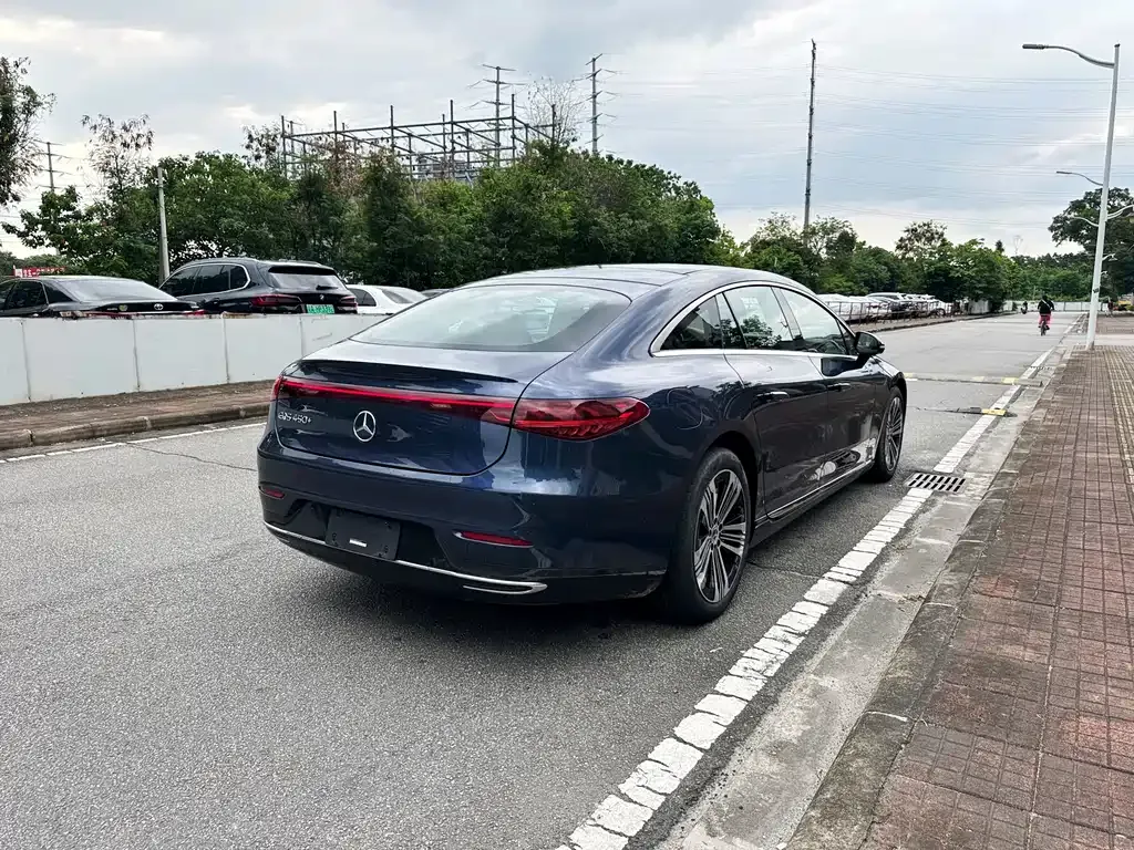 Mercedes-Benz EQS 2024 из CN, фото 10