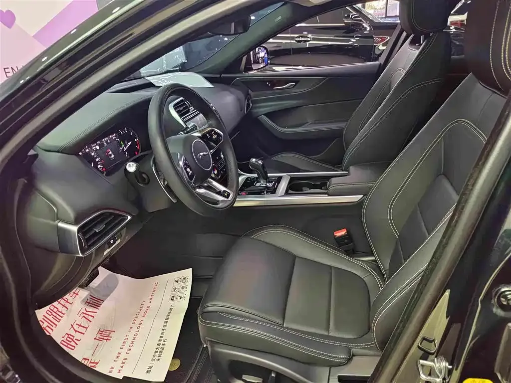 Jaguar XEL 2023 из CN, фото 5