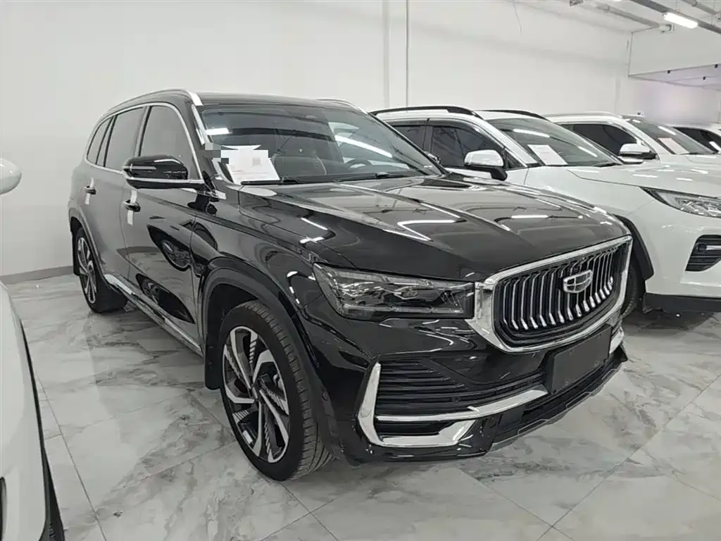 Geely Xingyue L — фото 4