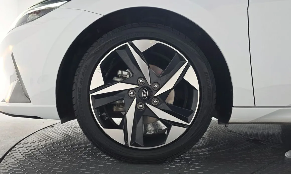 Hyundai AVANTE 2023 из KR, фото 9