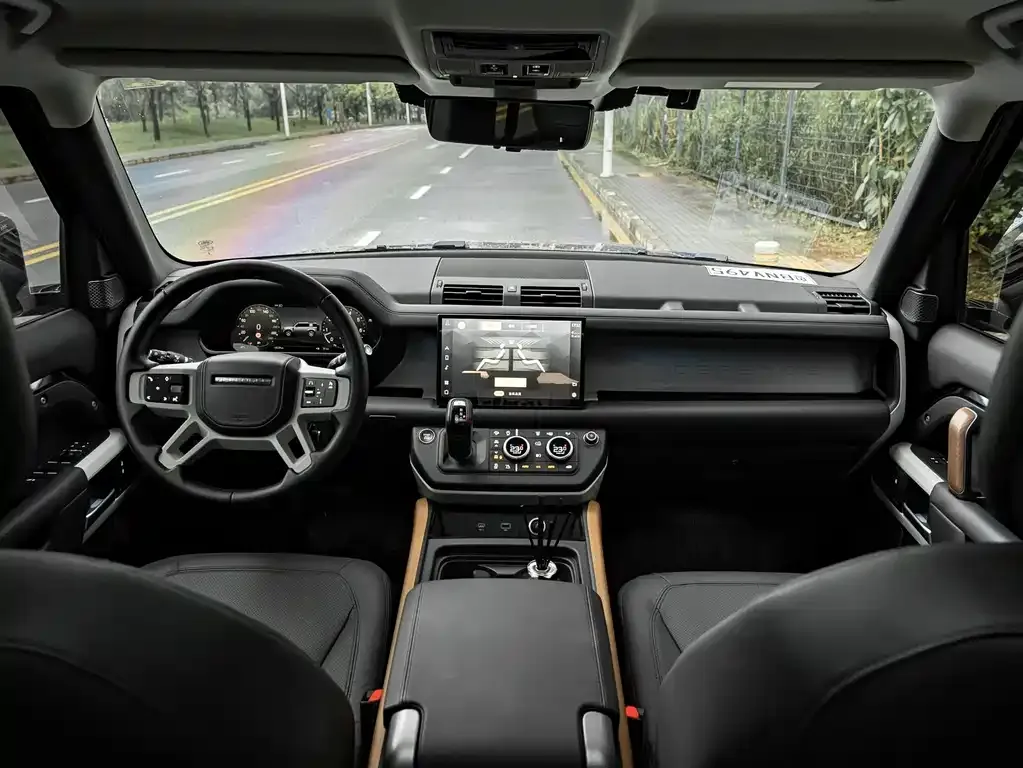 Land Rover Defender — фото 4