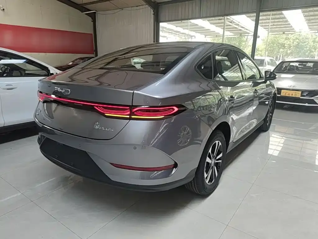 BYD Qin PLUS — фото 9