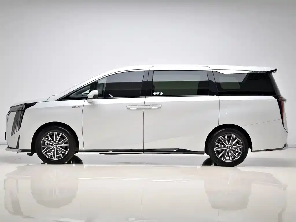 GAC Motor Trumpchi M8 — фото 7