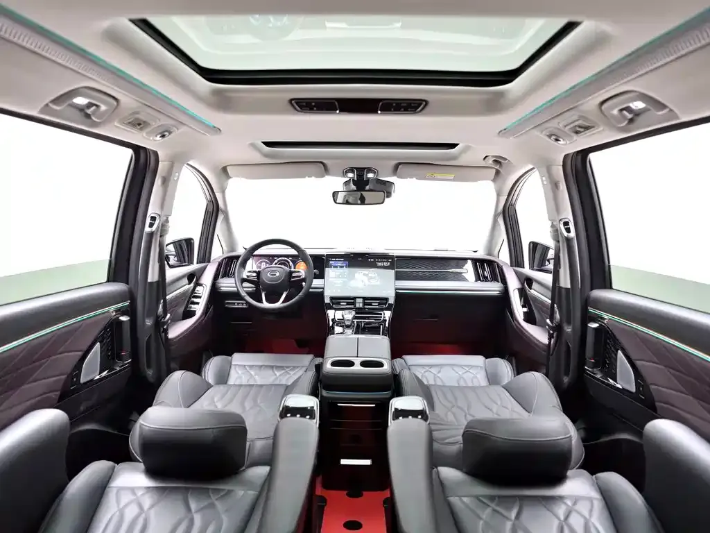GAC Motor Trumpchi M8 — фото 9
